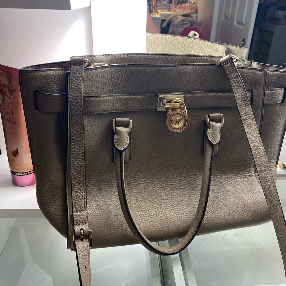 Michael kors bag